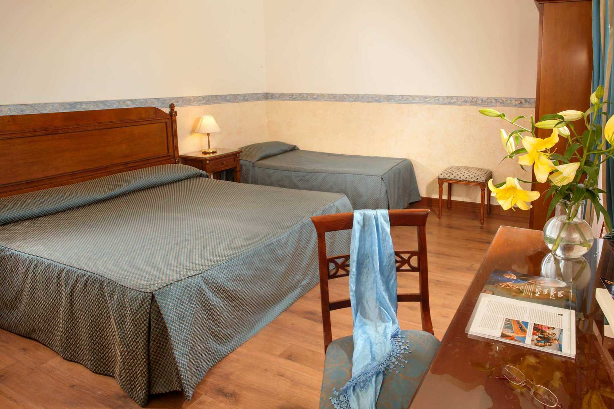 Hotel Alessandrino Рим Екстериор снимка